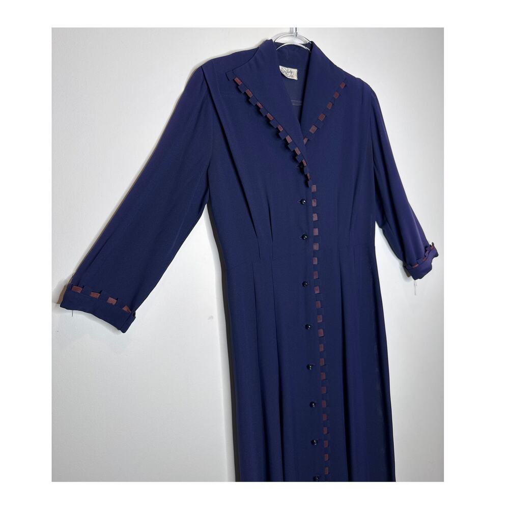 1950s Fair Lady Navy Crepe Button-Front Dress w/ Ribbon Trim medium - Picture 10 of 16